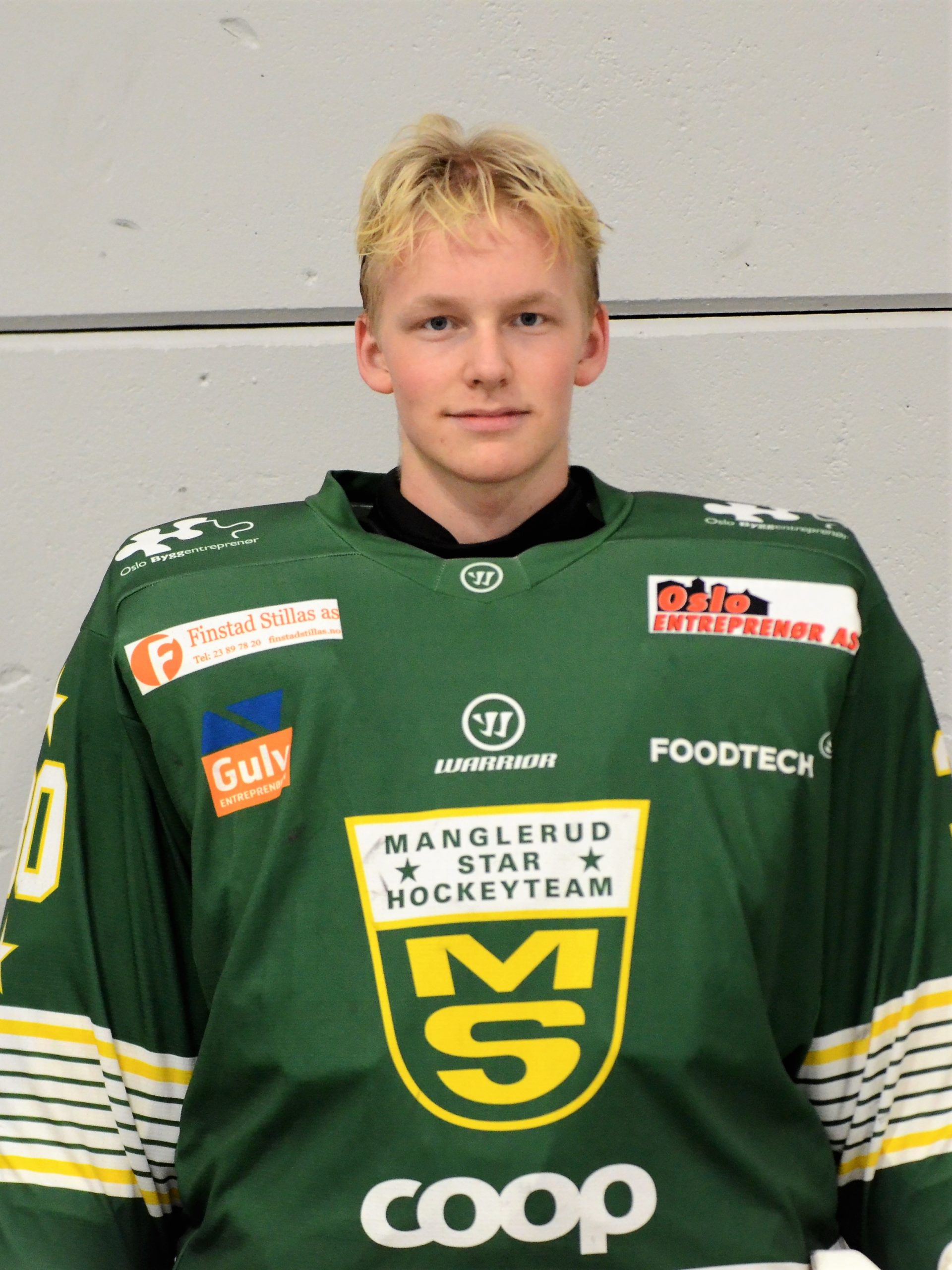 #30 Aleksander Johnsen